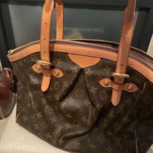 Louis Vuitton Tivoli GM